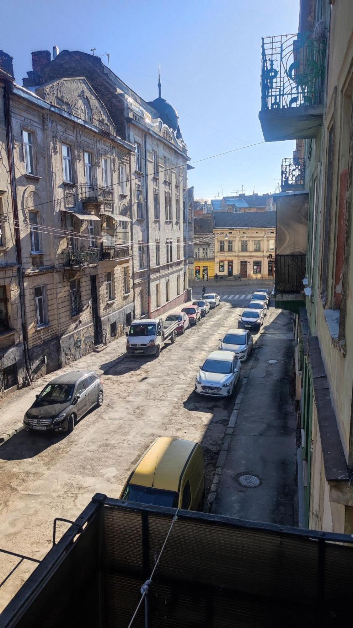 Apartment On Sheptytskyh 27 ลวีฟ ภายนอก รูปภาพ